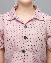 Spread collor crop top