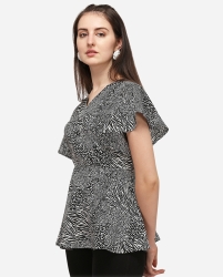 Animal print black top