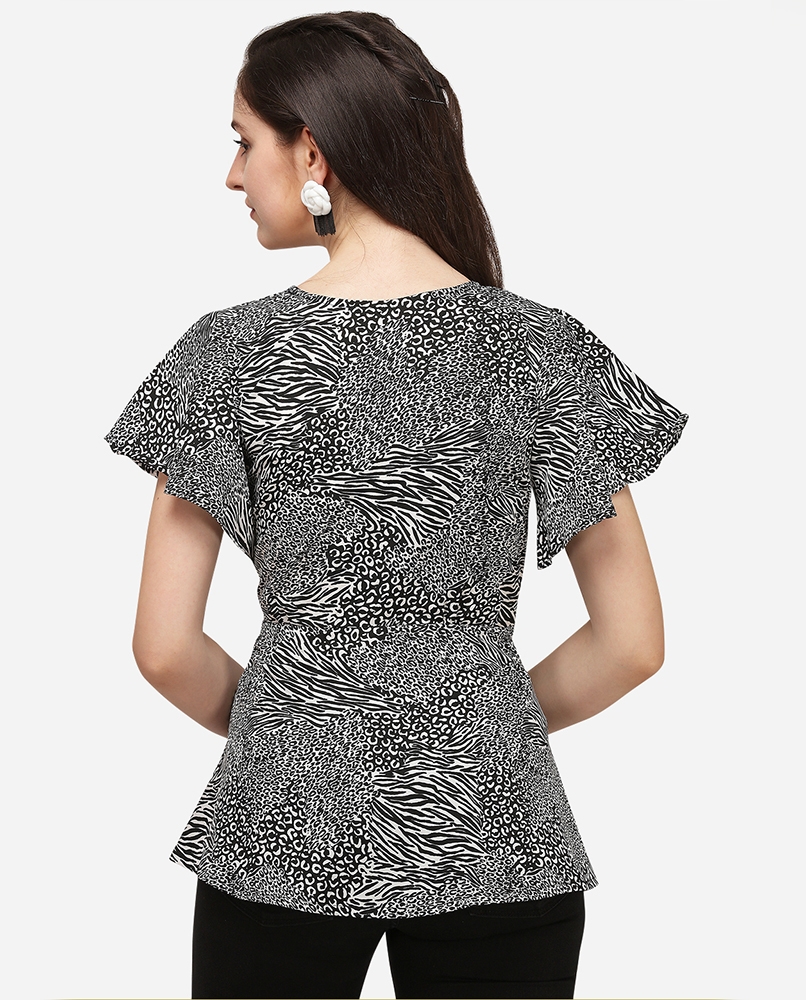 Animal print black top