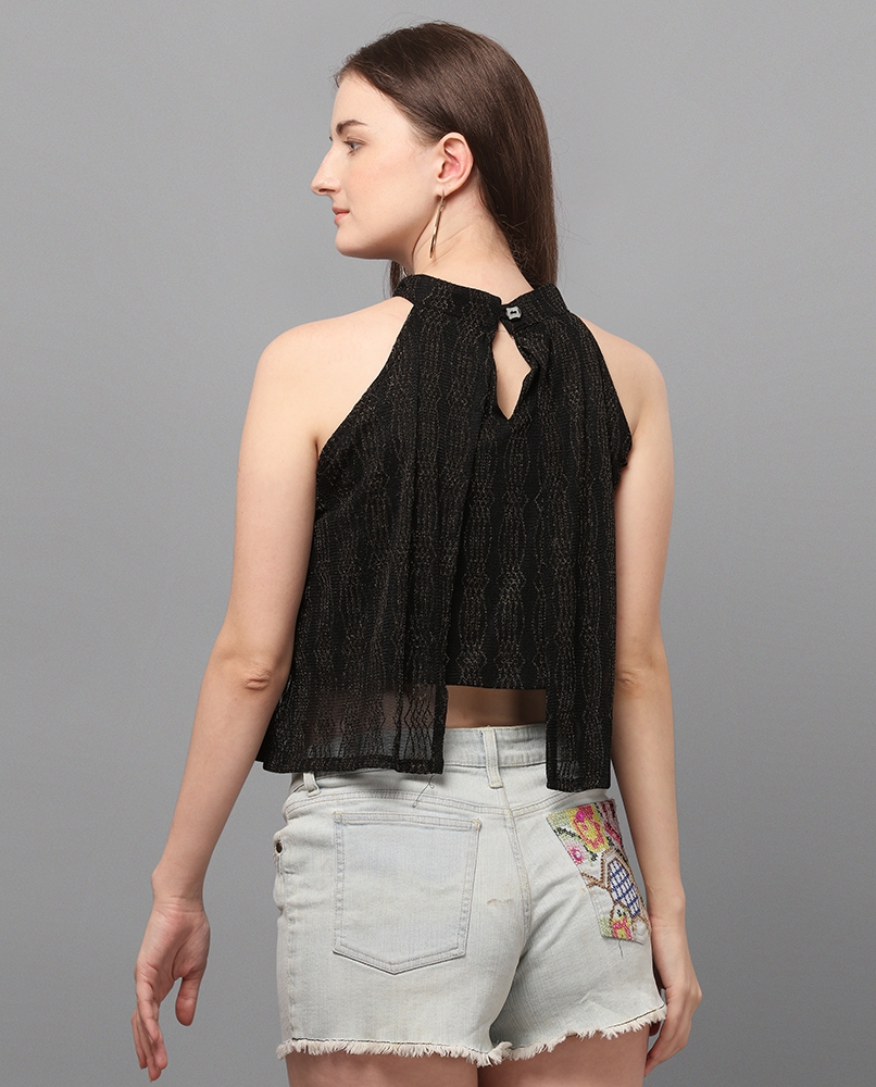 Sleeveless solid crop top