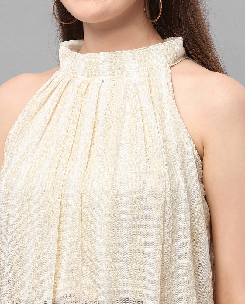 Sleeveless solid crop top