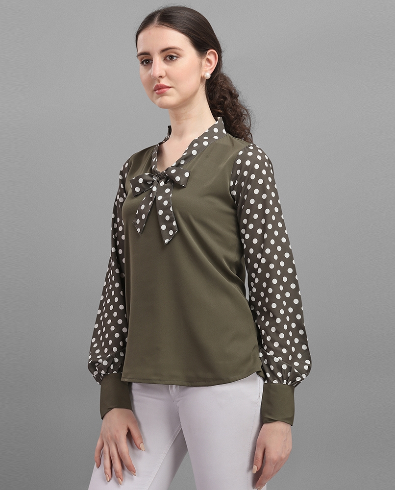 Long sleeves double pattern top green