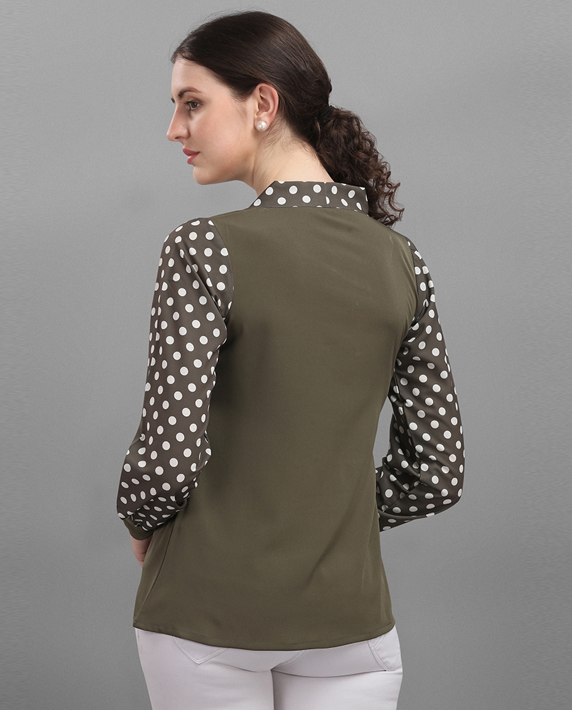 Long sleeves double pattern top green