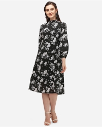 Black long sleeves dress