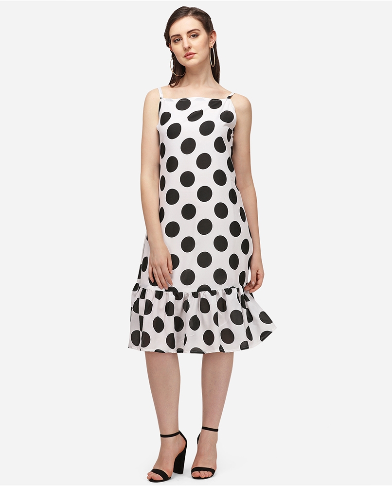 Full dress with black dot