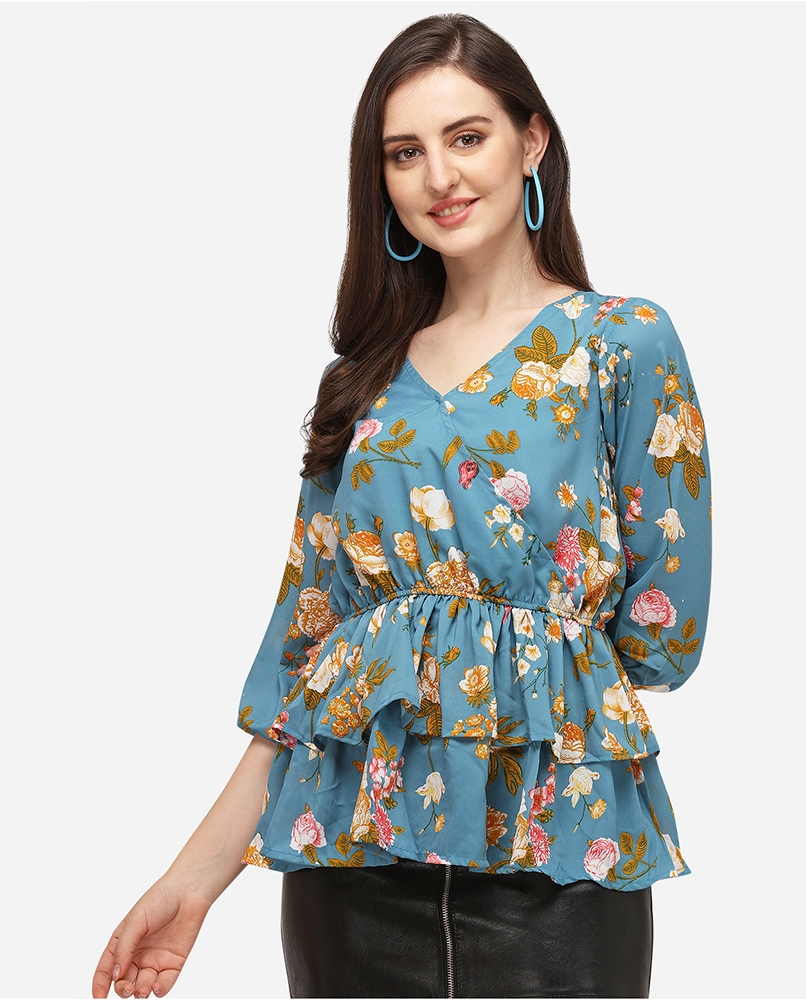 Long sleeves light blue top
