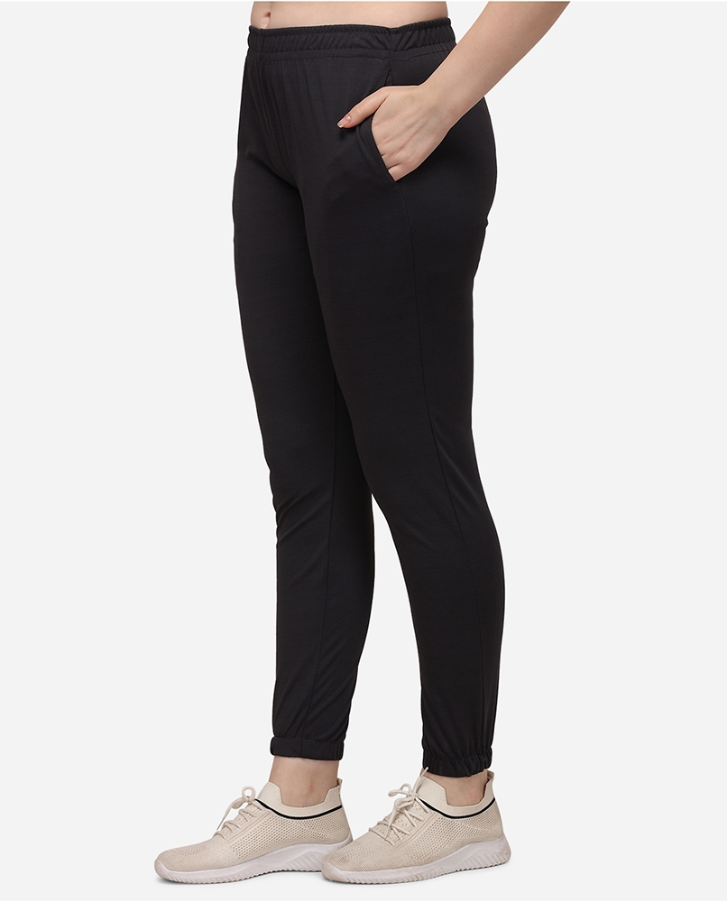 Sports wear for women